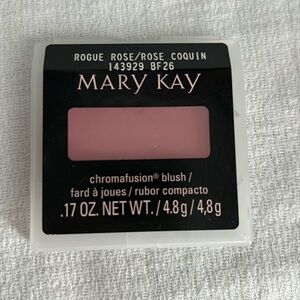 Rogue Rose-Mary Kay Chromafusion Blush